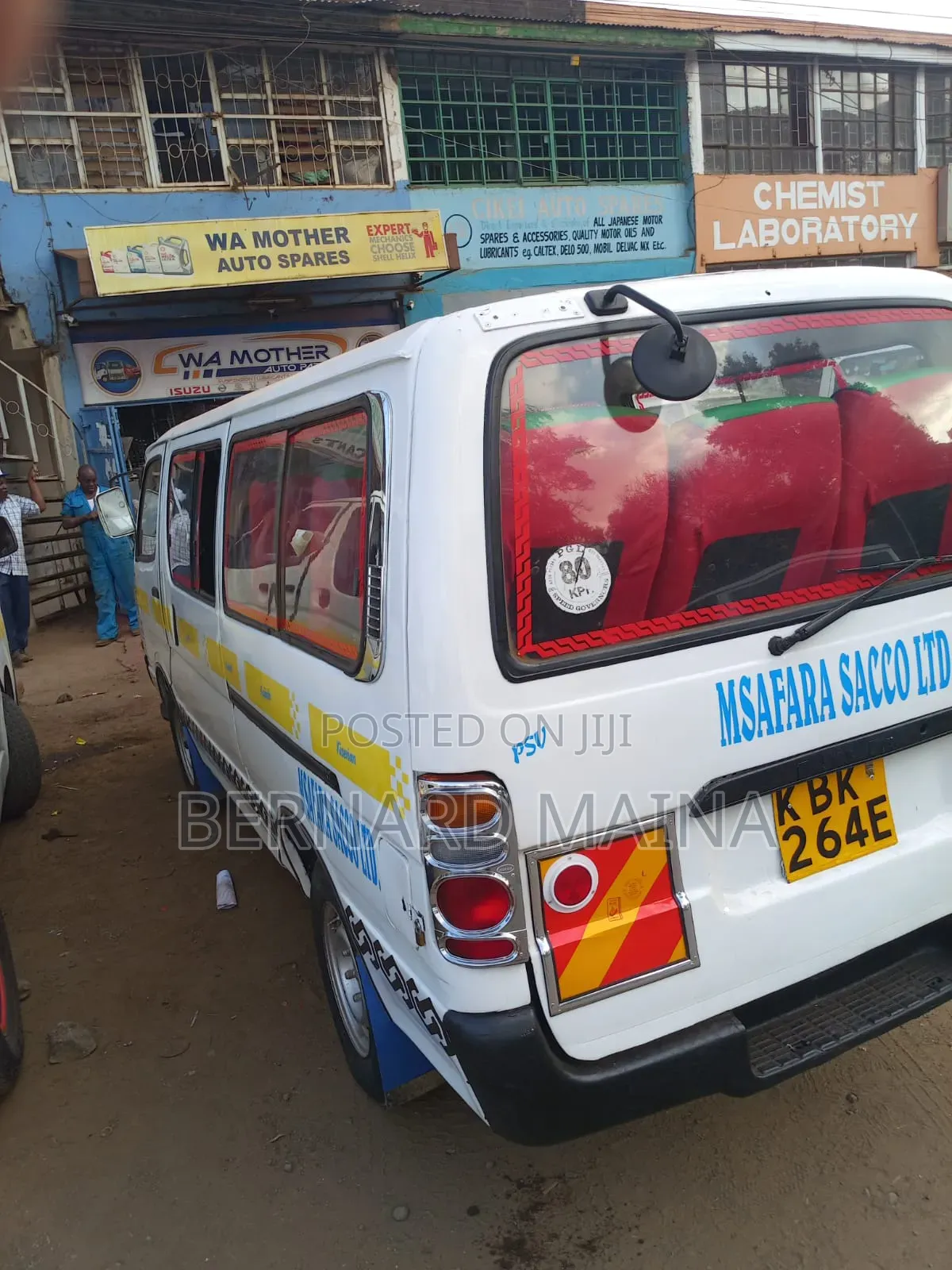 Toyota HiAce 2006 White