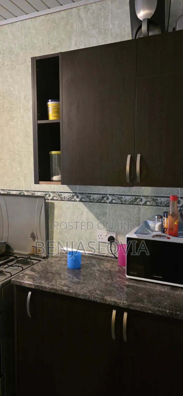 Furnished 5bdrm House in Komarock for sale