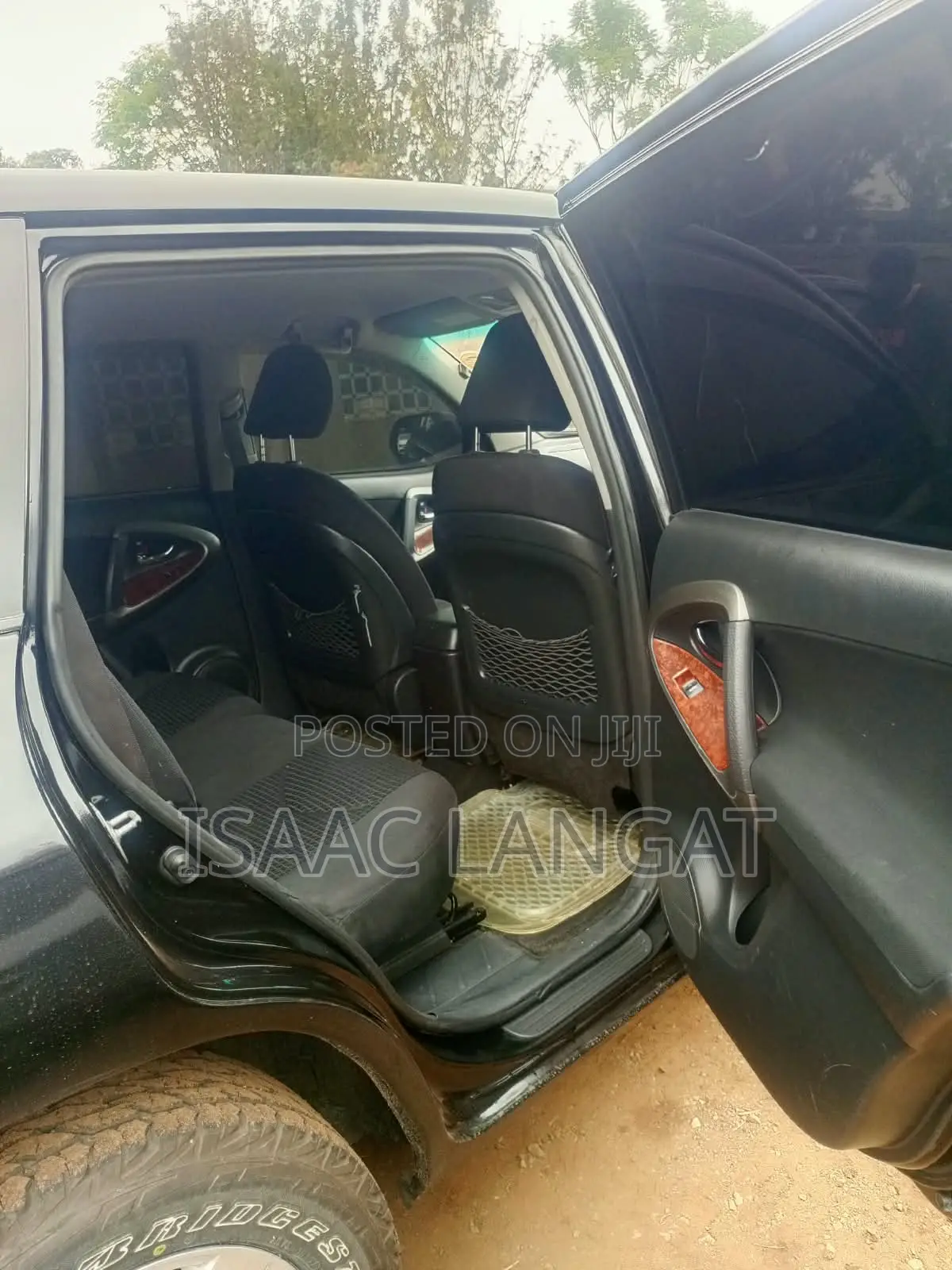 Toyota Vanguard 2010 Black