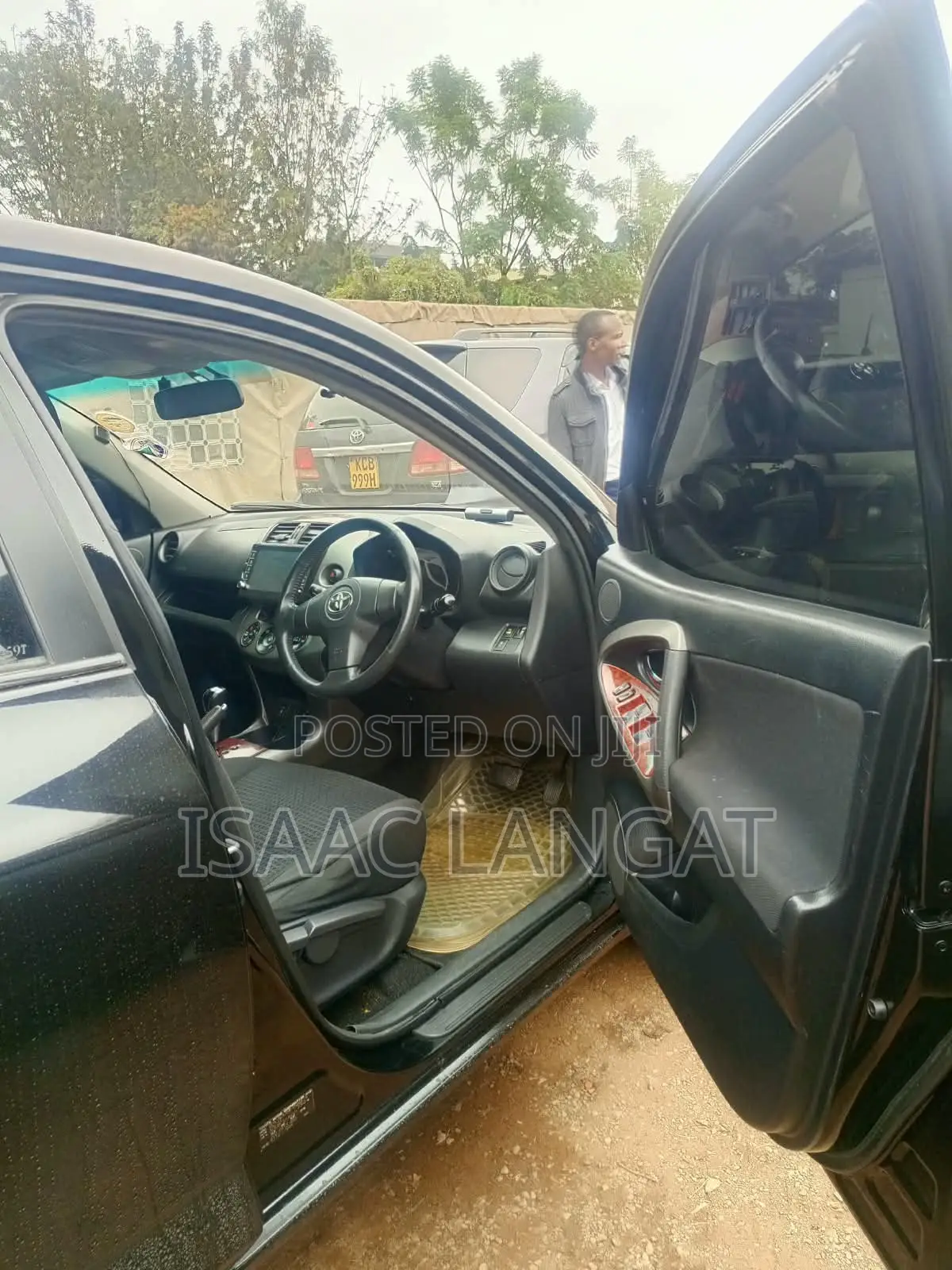 Toyota Vanguard 2010 Black