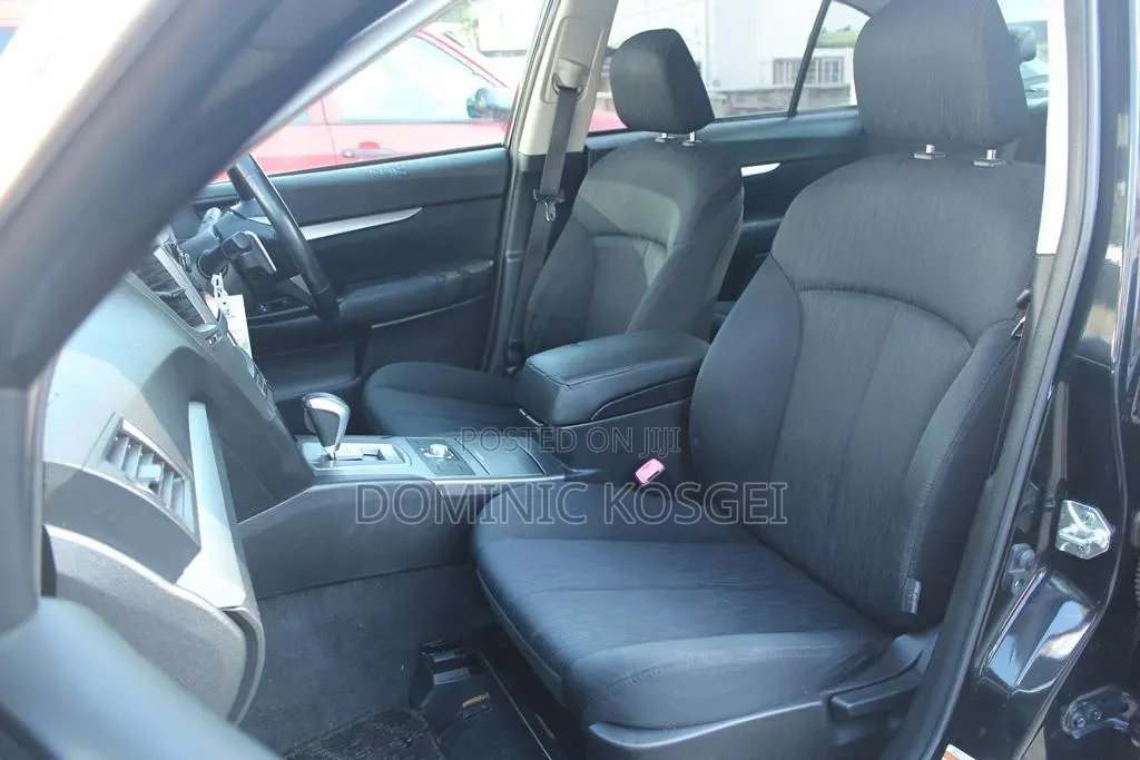 Subaru Legacy 2010 Black