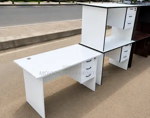 Office Desk Accountant Desk