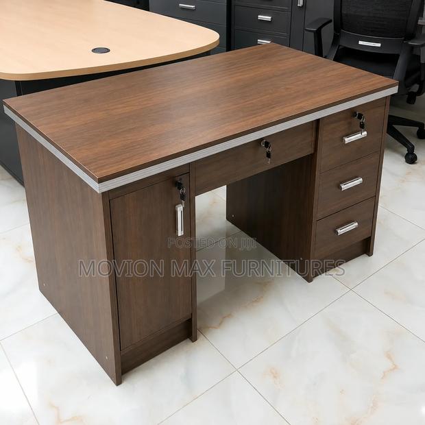 Executive Desk, Accountants Desk - thumbnail 2