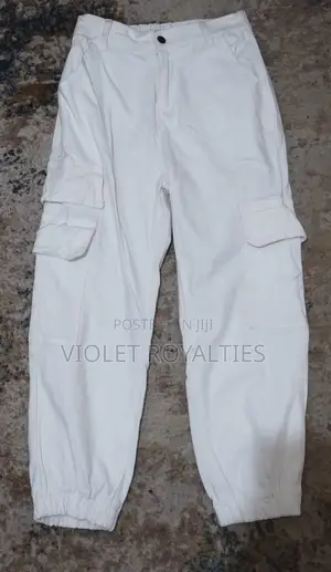 White Cargo Jogger Jeans