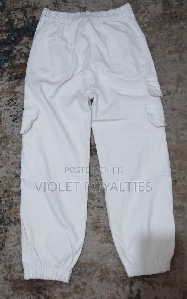 White Cargo Jogger Jeans - thumbnail 2
