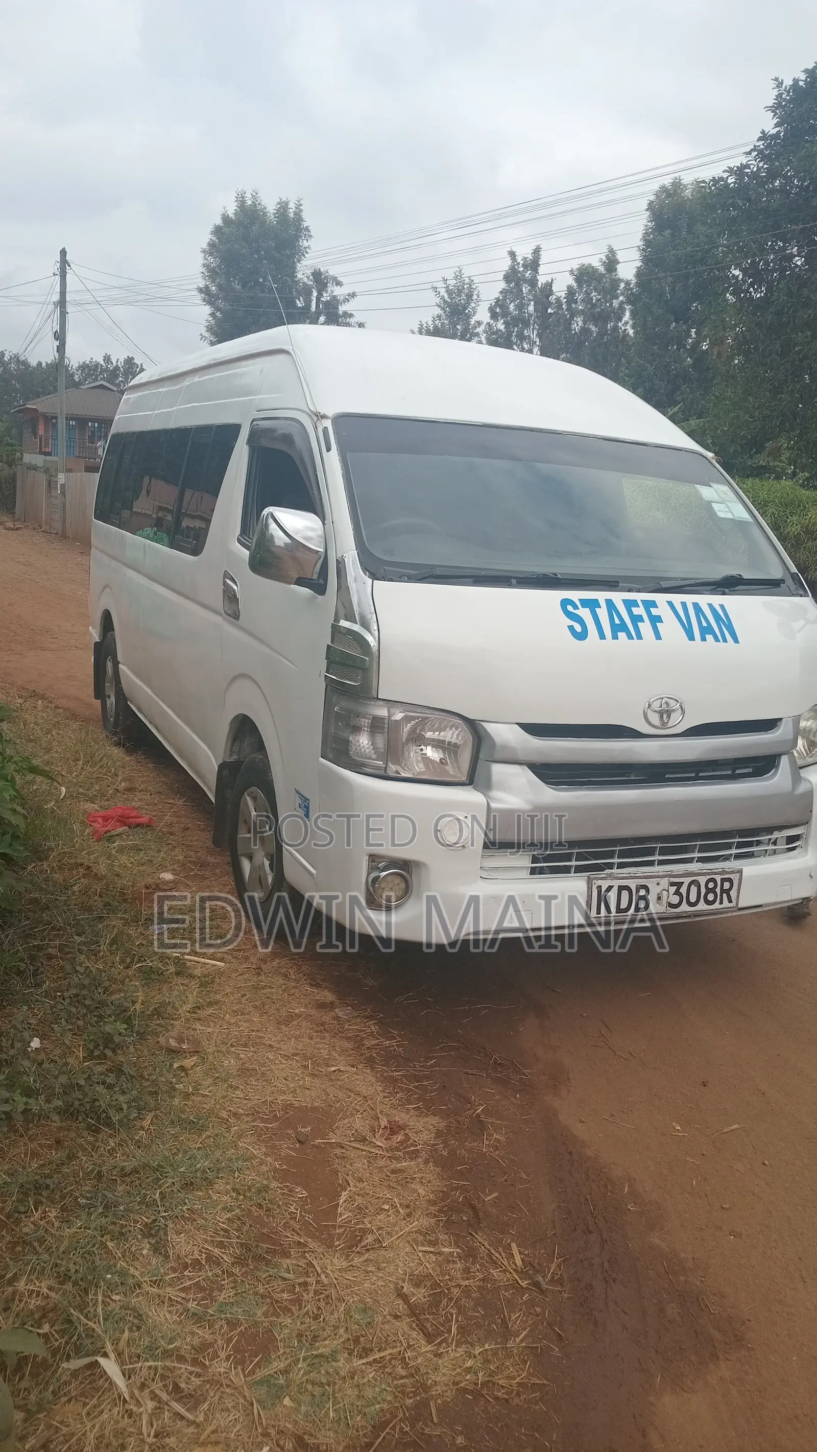Toyota HiAce 2014 White