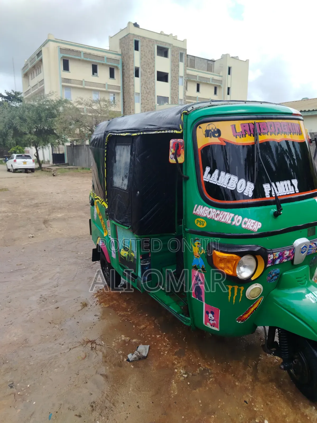 Piaggio 2025 Green