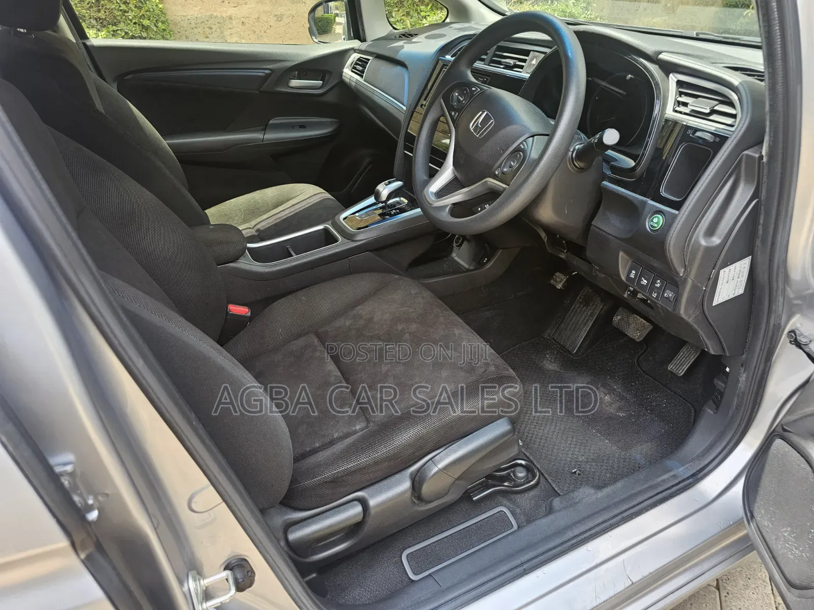 Honda Fit Shuttle 2019 Silver