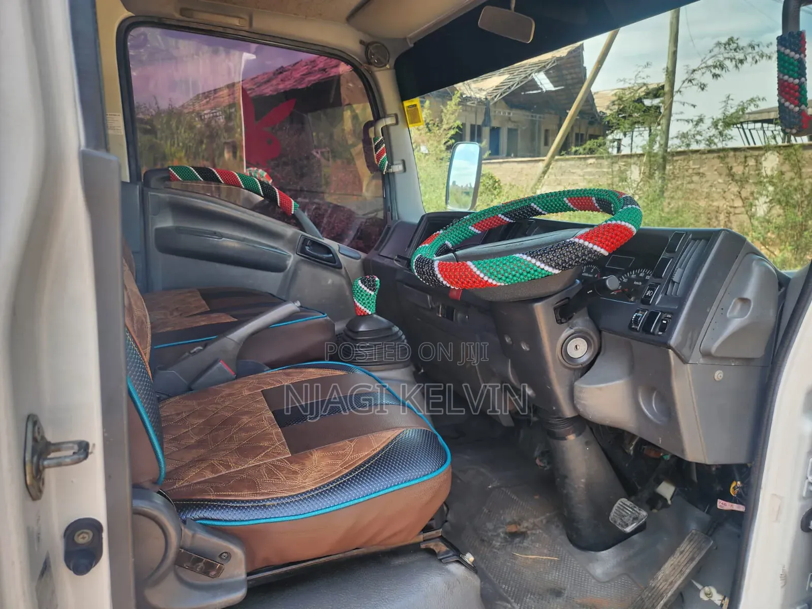 Open Body Isuzu NMR
