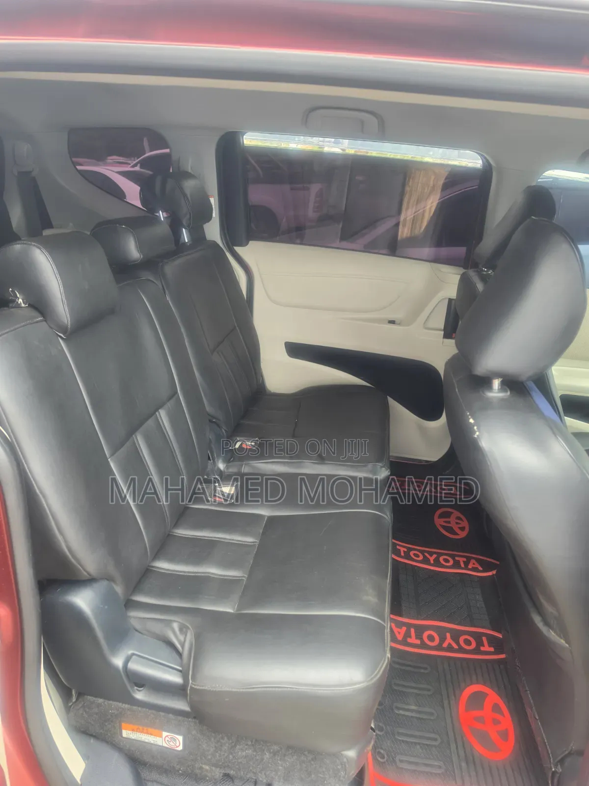 Toyota Sienta 2018 Maroon