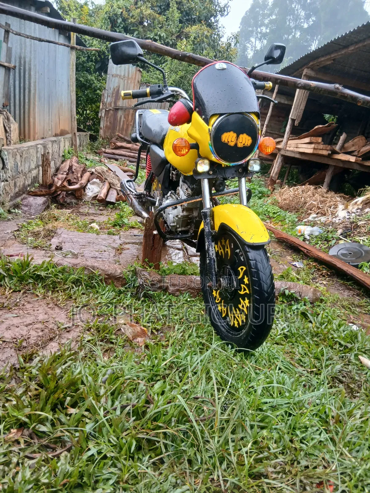 Bajaj Boxer 150 UG 2016