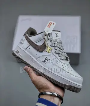 Quality Leather Nike Air LV Size:39-45