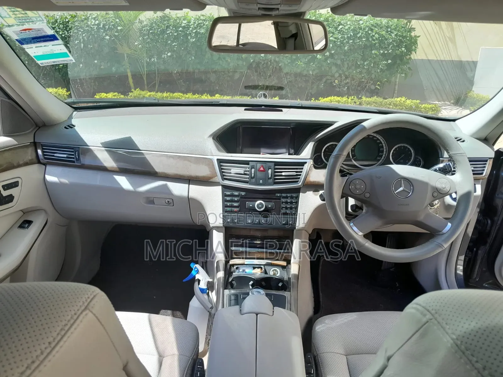 Mercedes-Benz E300 2009 Gray