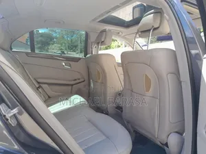 Mercedes-Benz E300 2009 Gray