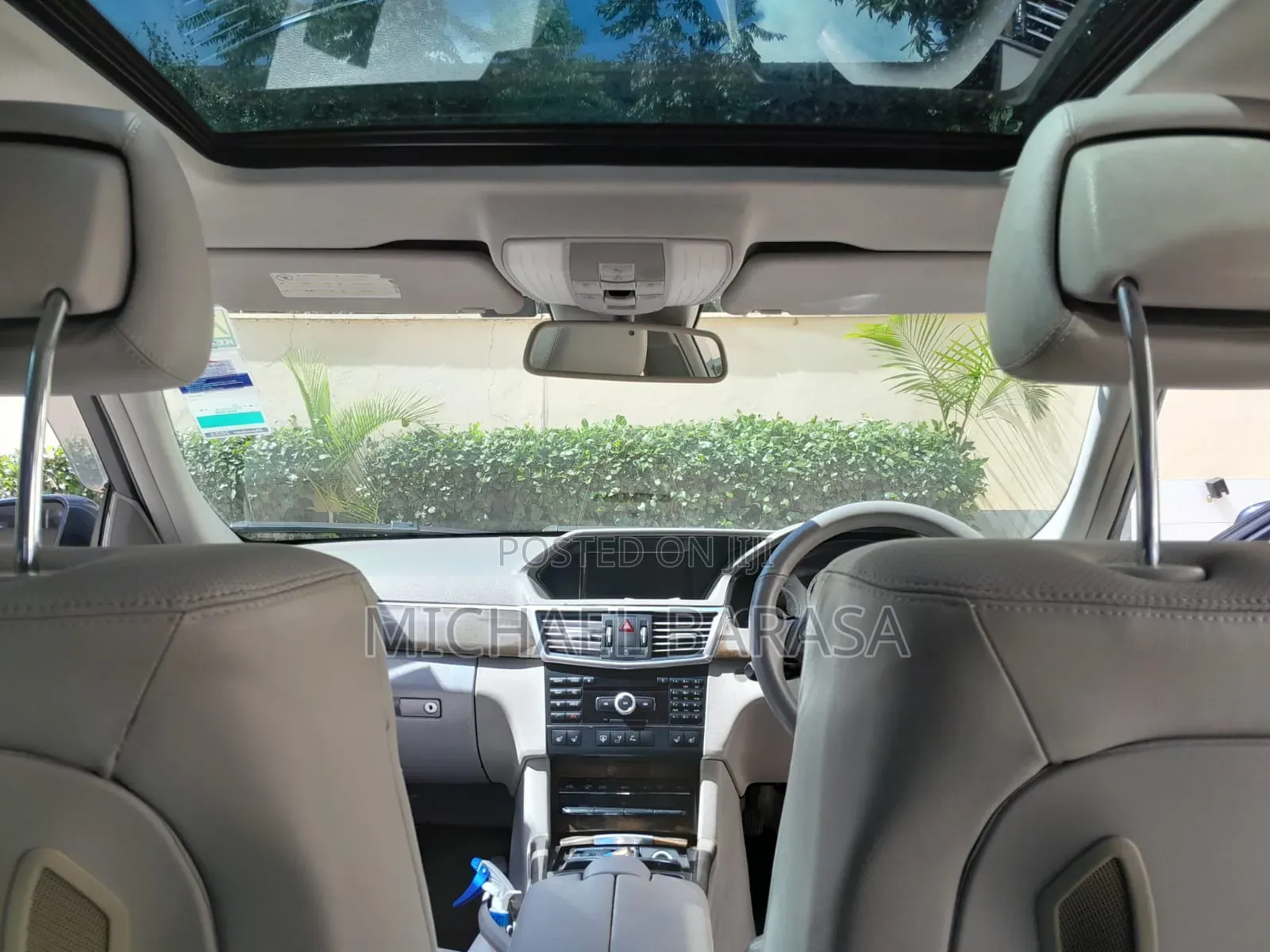 Mercedes-Benz E300 2009 Gray