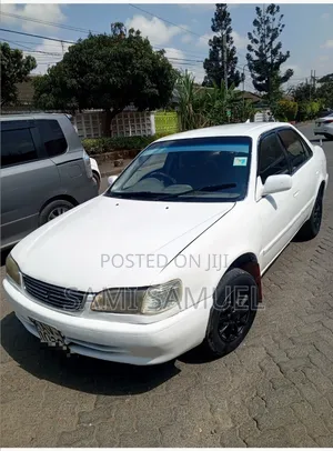 Toyota Corolla Fielder 2001 White