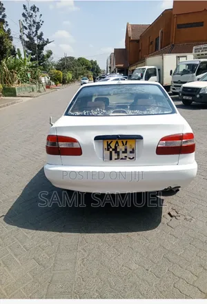 Toyota Corolla Fielder 2001 White