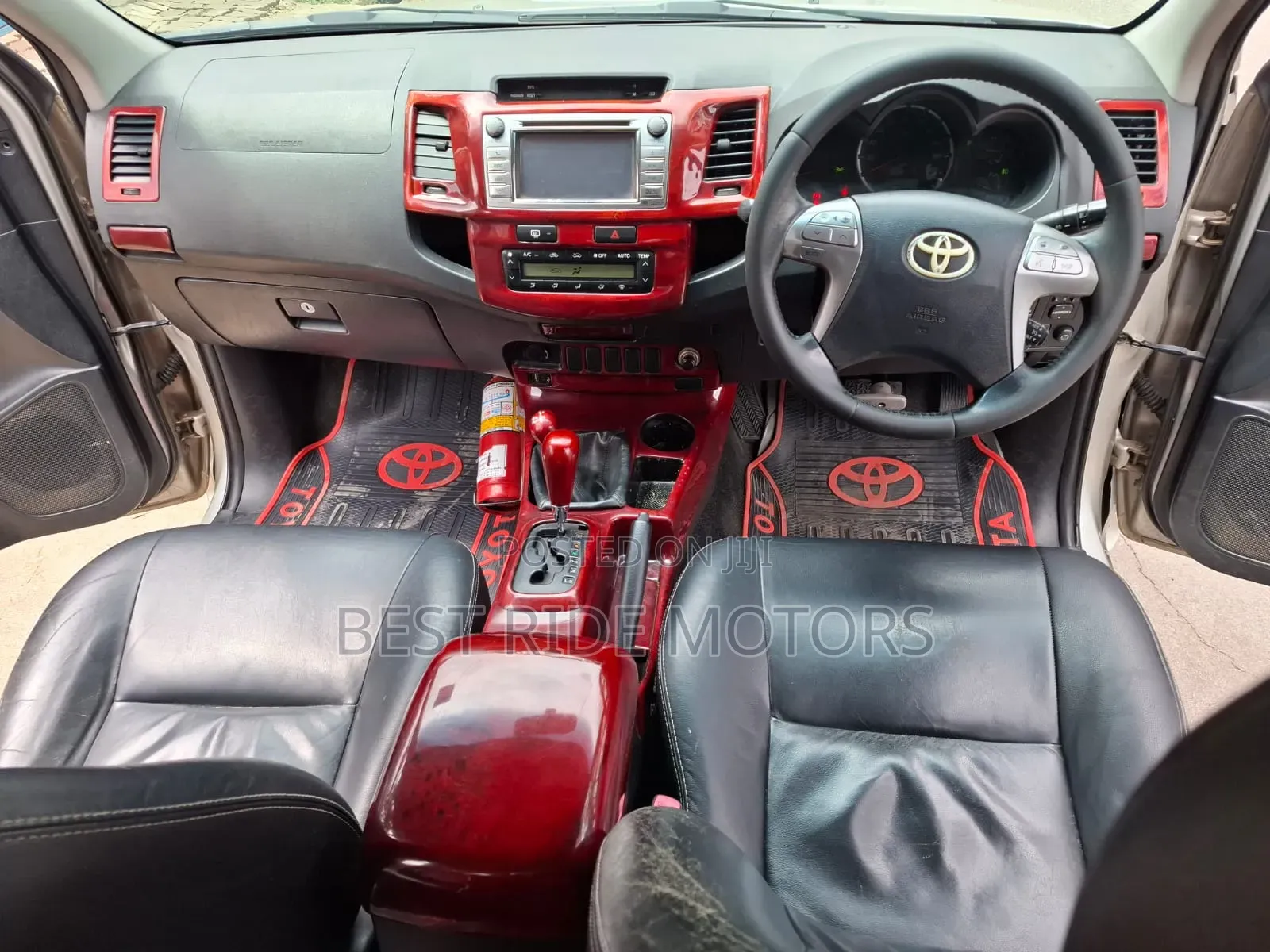Toyota Hilux 3.0 D-4D 4x4 2012 Silver