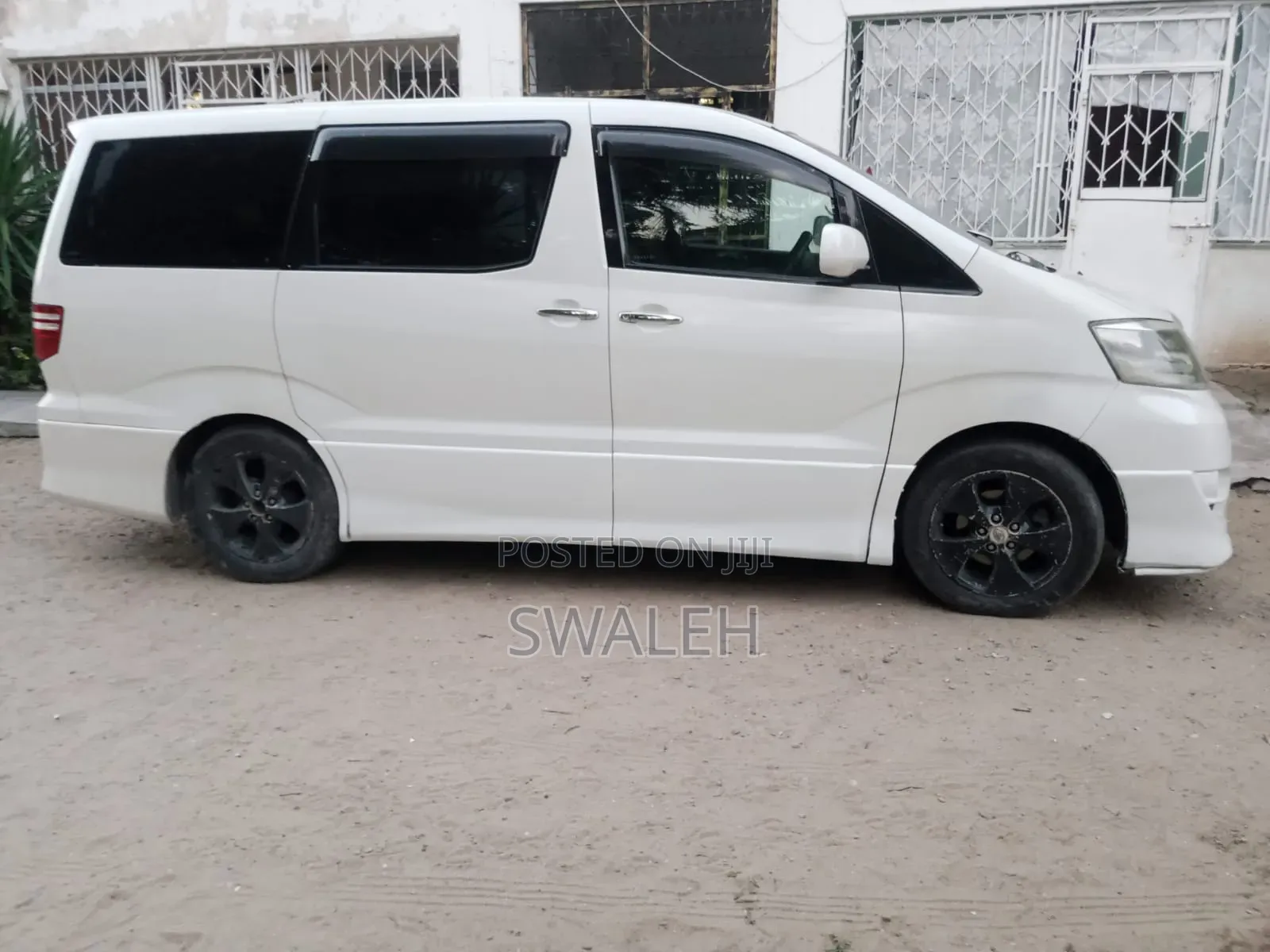 Toyota Alphard 2008 White