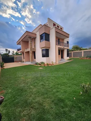 4bdrm House in Daykio-Bustani, Kimbo for sale