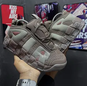 Iconic Nike Air More Uptempo Low Sneakers Size 40-45
