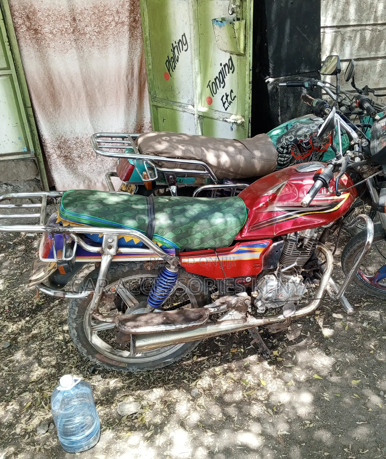 Captain CP150-10 2013 Red