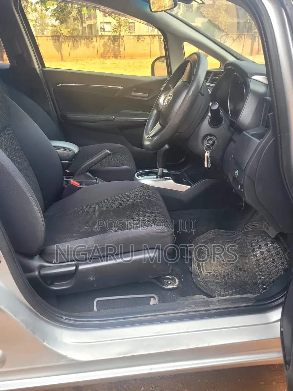 Honda Fit 2016 Silver