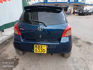 Toyota Vitz 2010 Blue