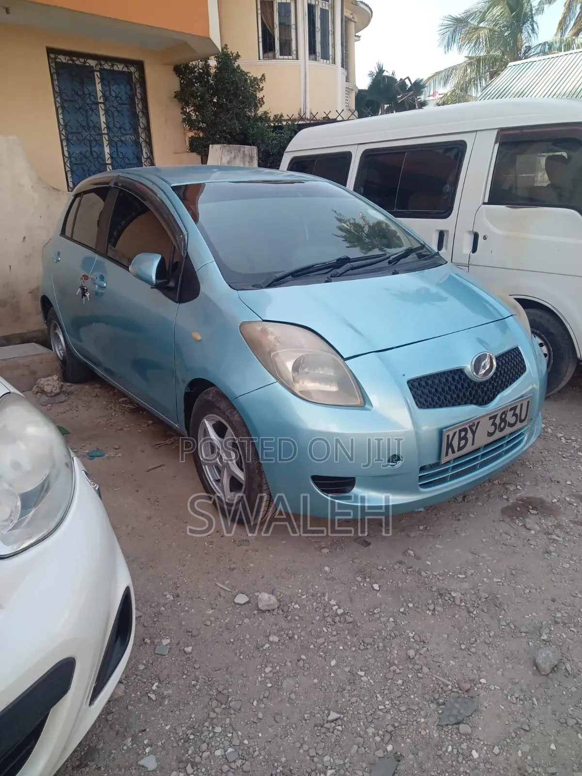 Toyota Vitz 2008 Blue
