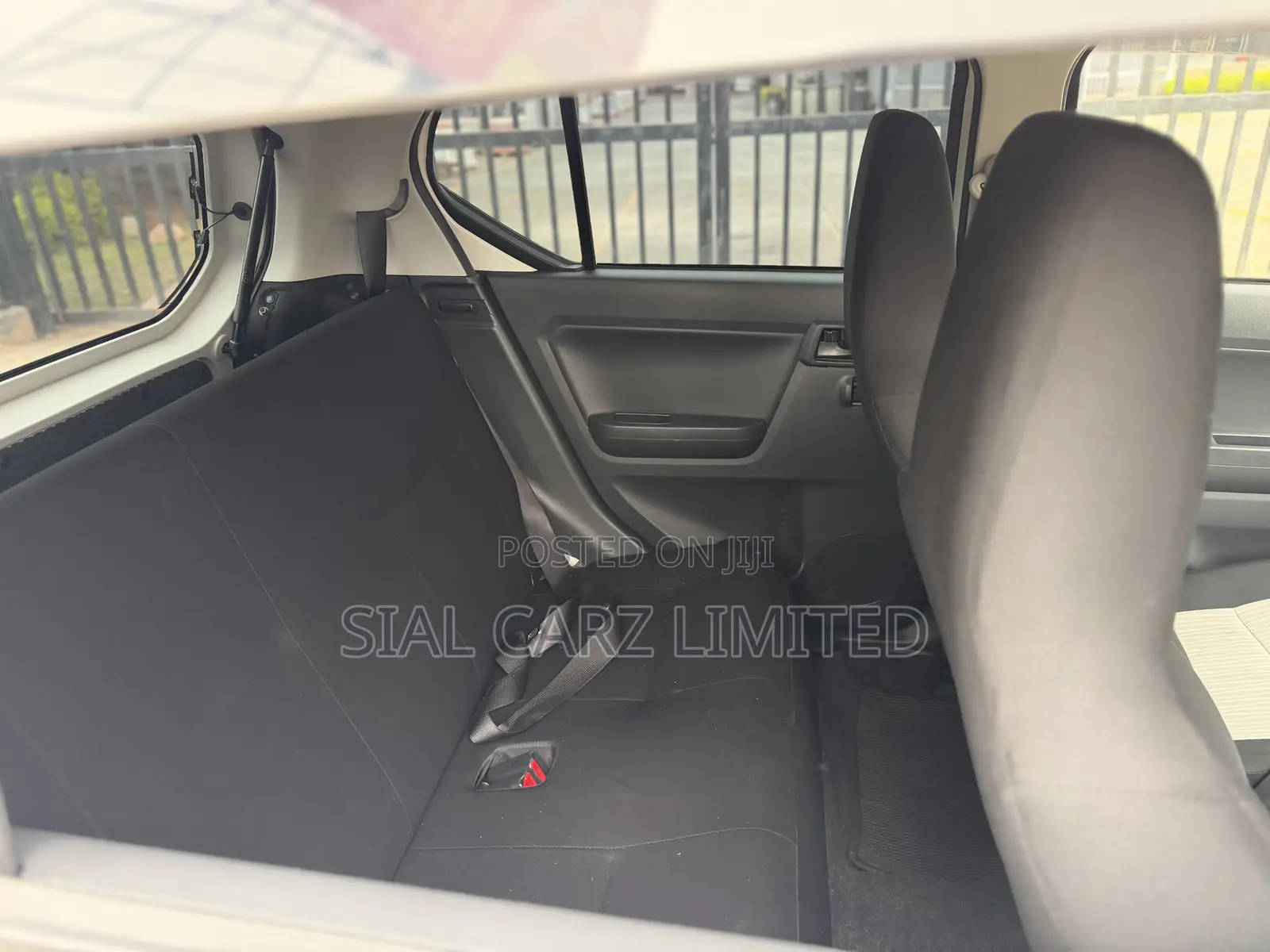 Toyota Pixis Epoch 660 FWD 2019 White