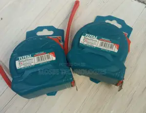 TOTAL 5M Measuring Tape 25mm Wide – Professional Tape Measure