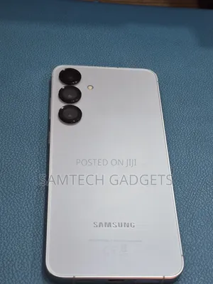 Samsung Galaxy S24+ 256 GB Silver