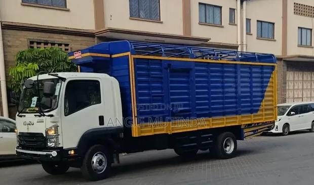 FRR Isuzu Truck