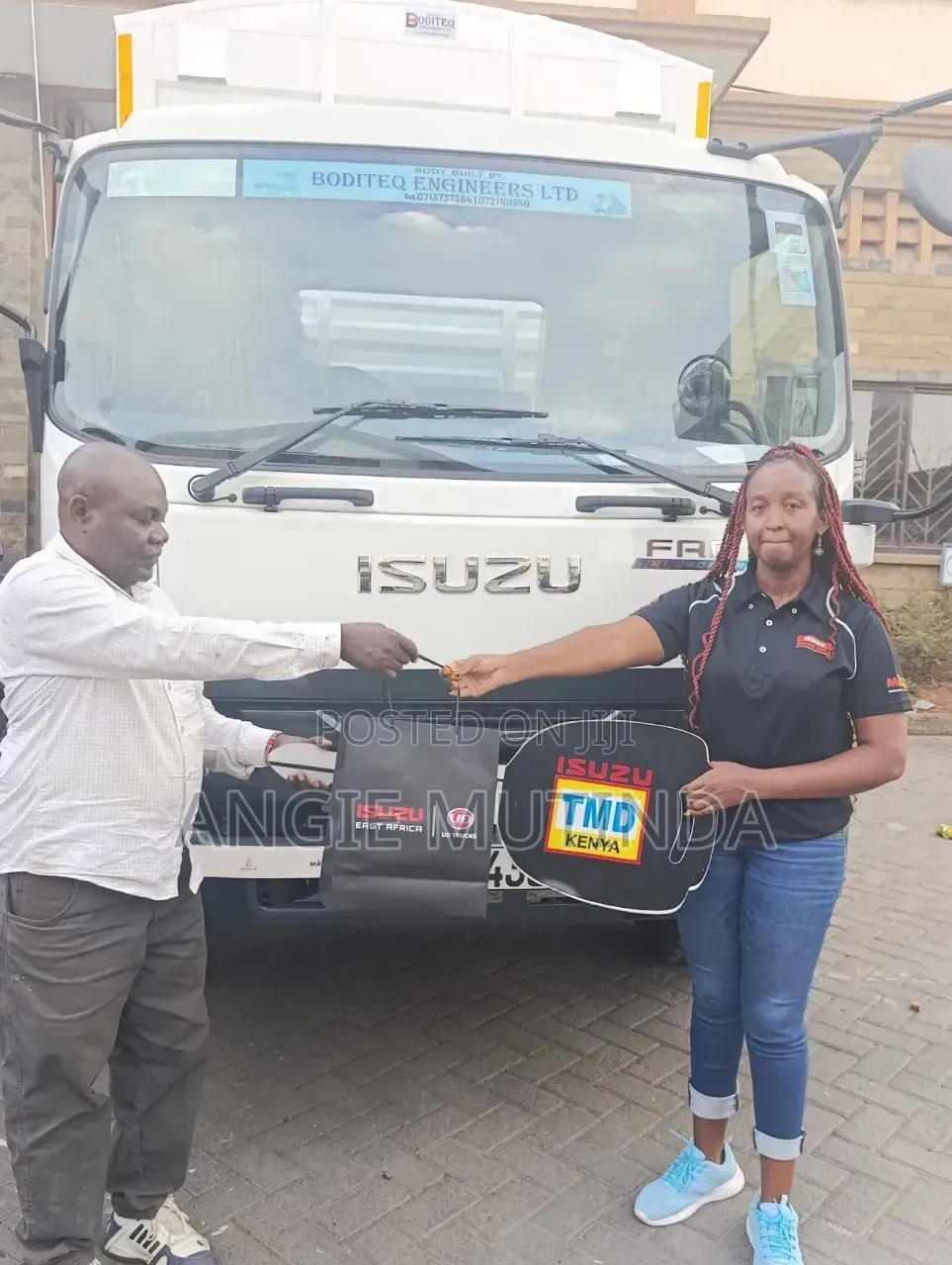 FRR Isuzu Truck