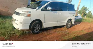 Toyota Voxy 2007 White