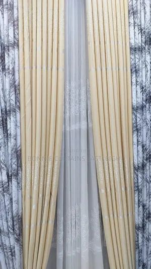 Blue Elegant Curtains and Green for Modern Dining
