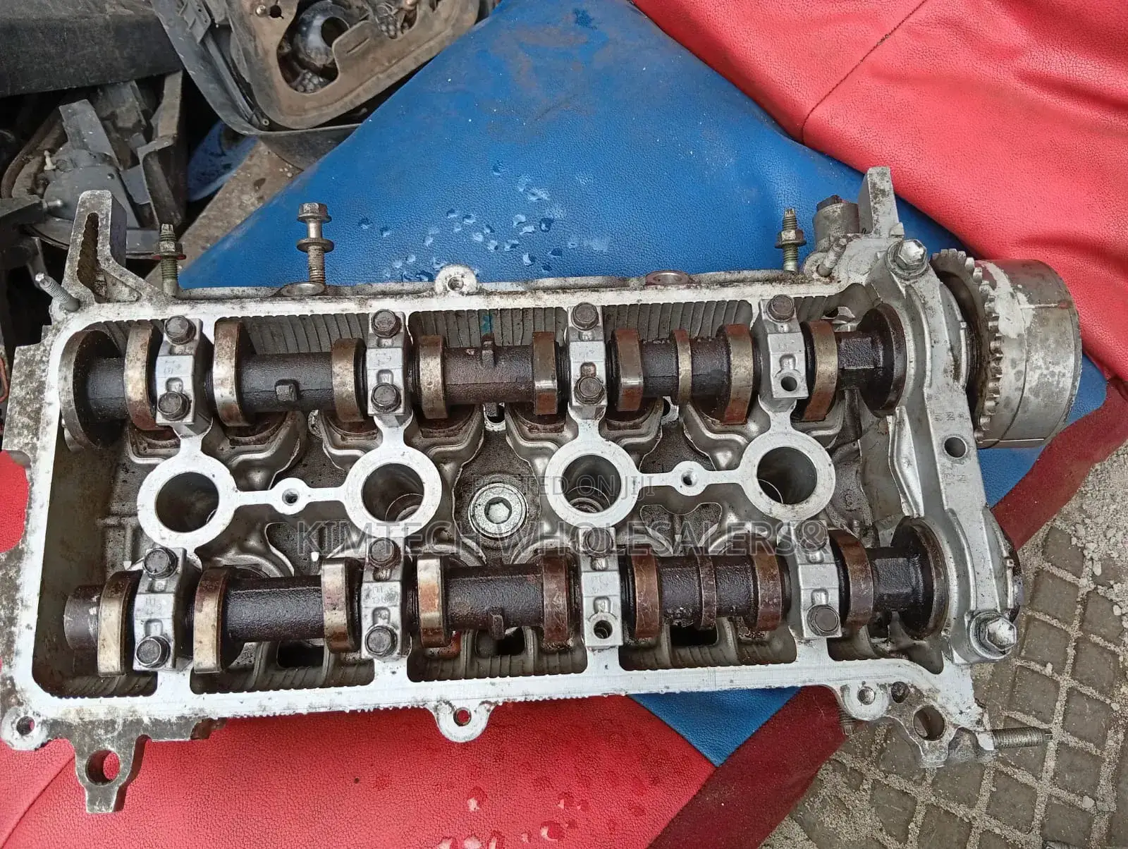 1nz Cylinder Head