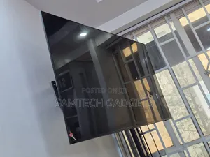 Samsung TV CU8100 55 Inches