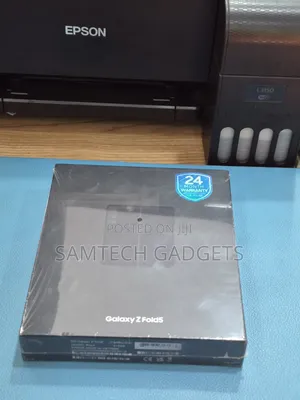 New Samsung Galaxy Z Fold 5 512 GB Black