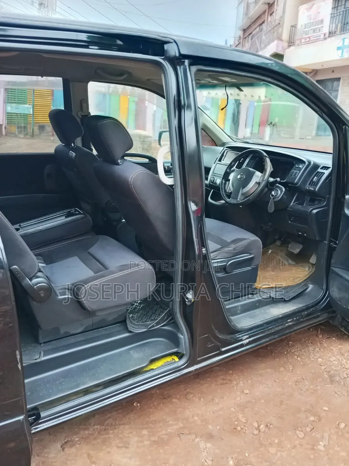 Nissan Serena 2010 Black