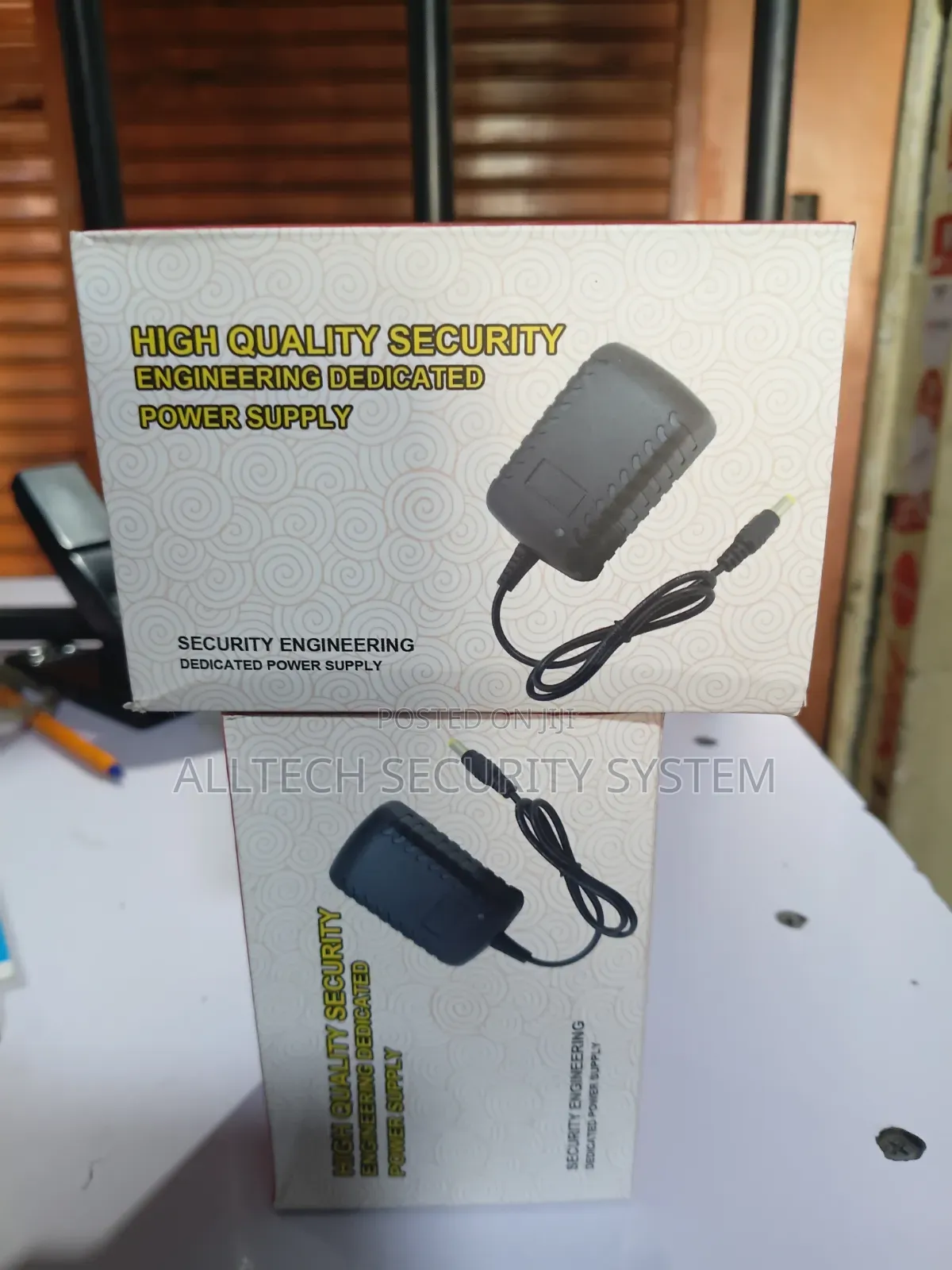 High Quality Powe Adapter 12V 2A