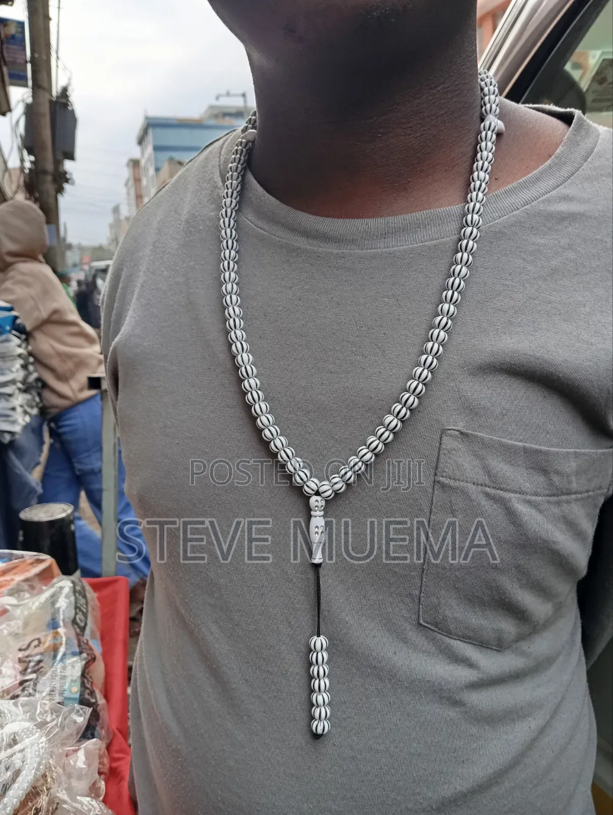 Tashbii Necklace.