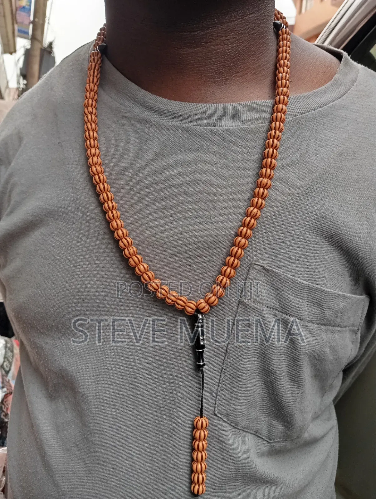 Tashbii Necklace.