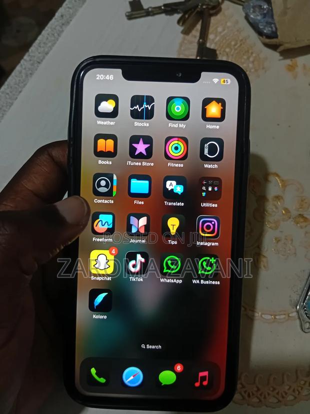 Apple iPhone XS Max 64 GB White