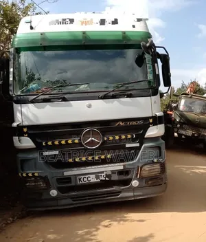 Mercedes Benz Actross Mp2