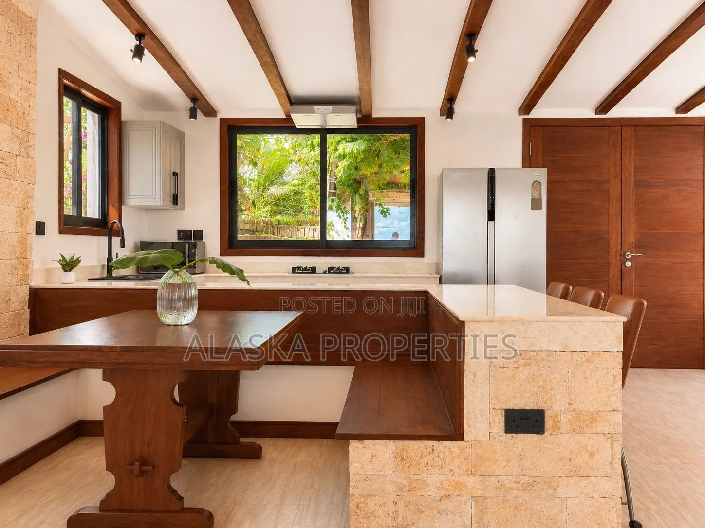 Furnished 3bdrm Apartment to Let in Nyali Estate