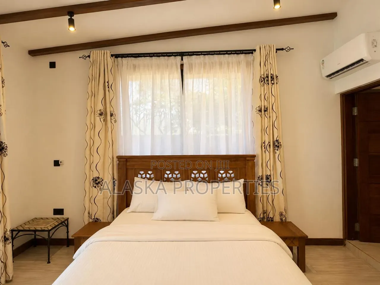 Furnished 3bdrm Apartment to Let in Nyali Estate