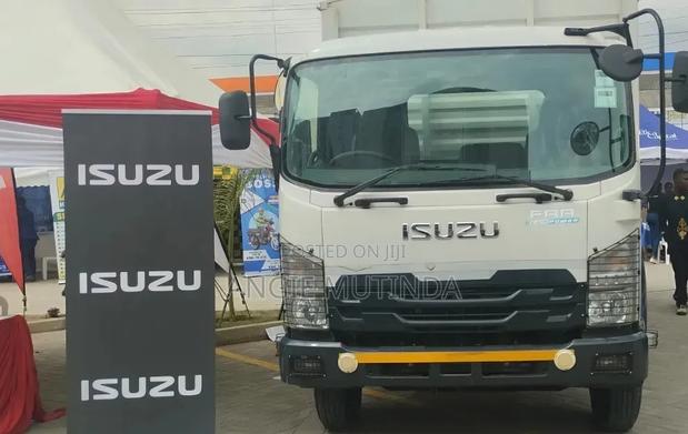 FRR Isuzu Truck - thumbnail 5