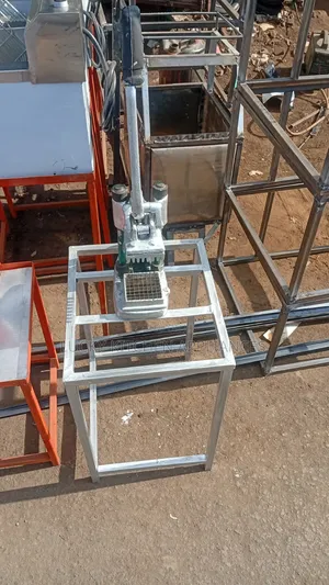 Quality Chips Cutter.