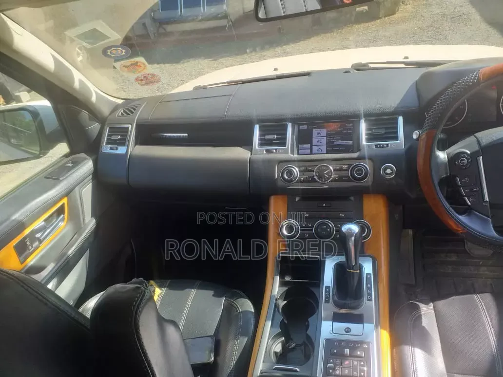 Land Rover Range Rover Sport 2013 White